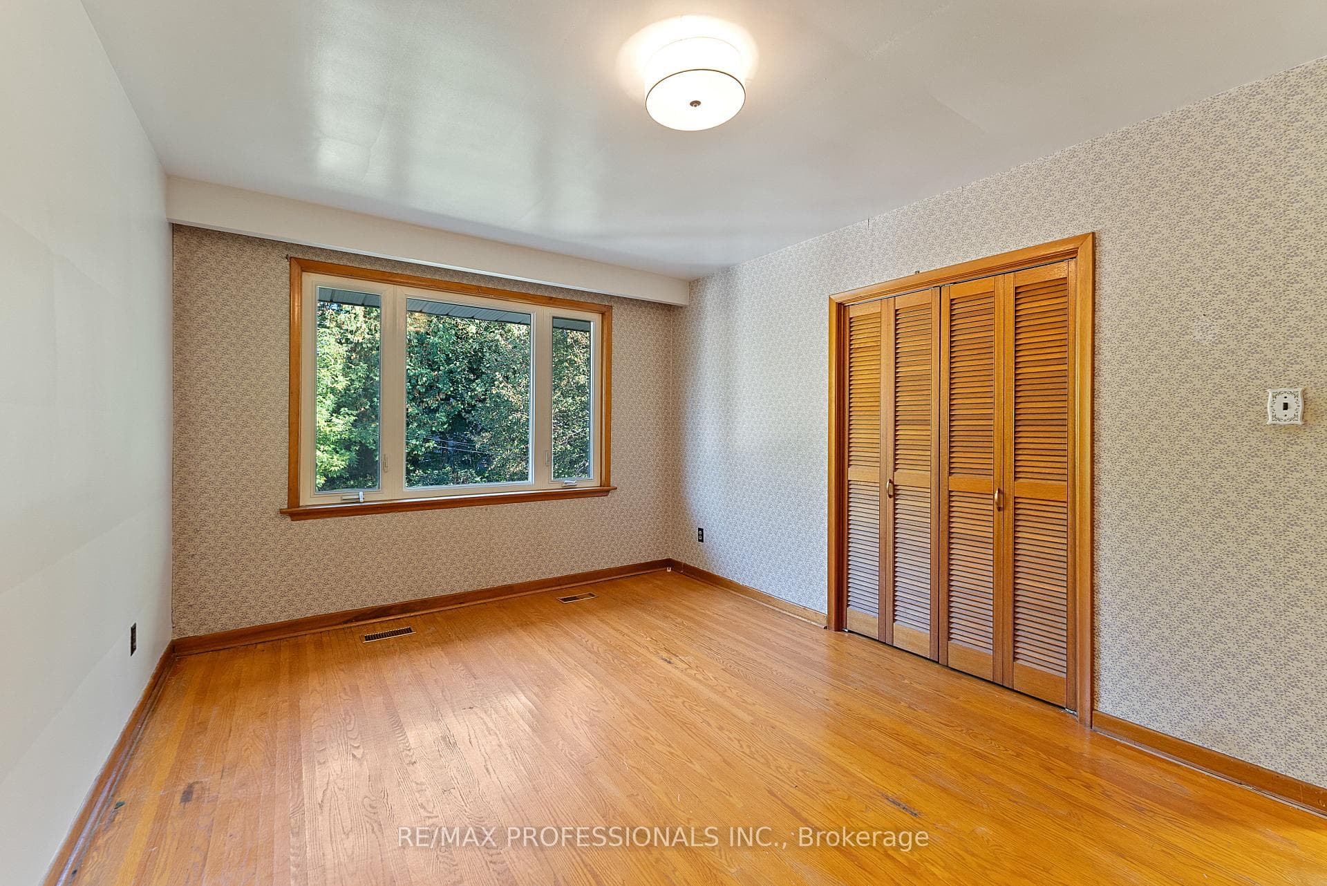 12 Drury Lane photo 31