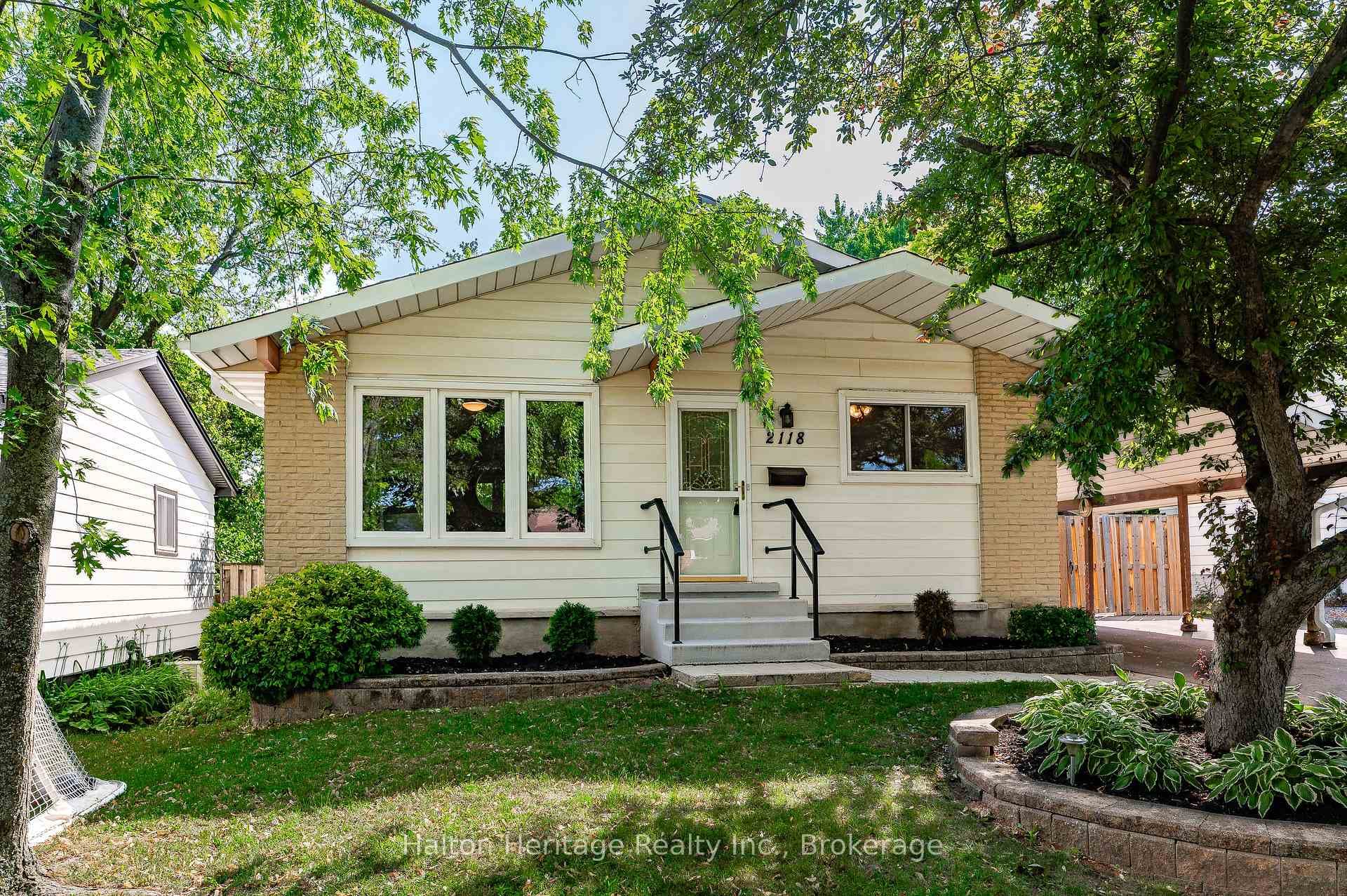 2118 Cavendish Drive photo 4