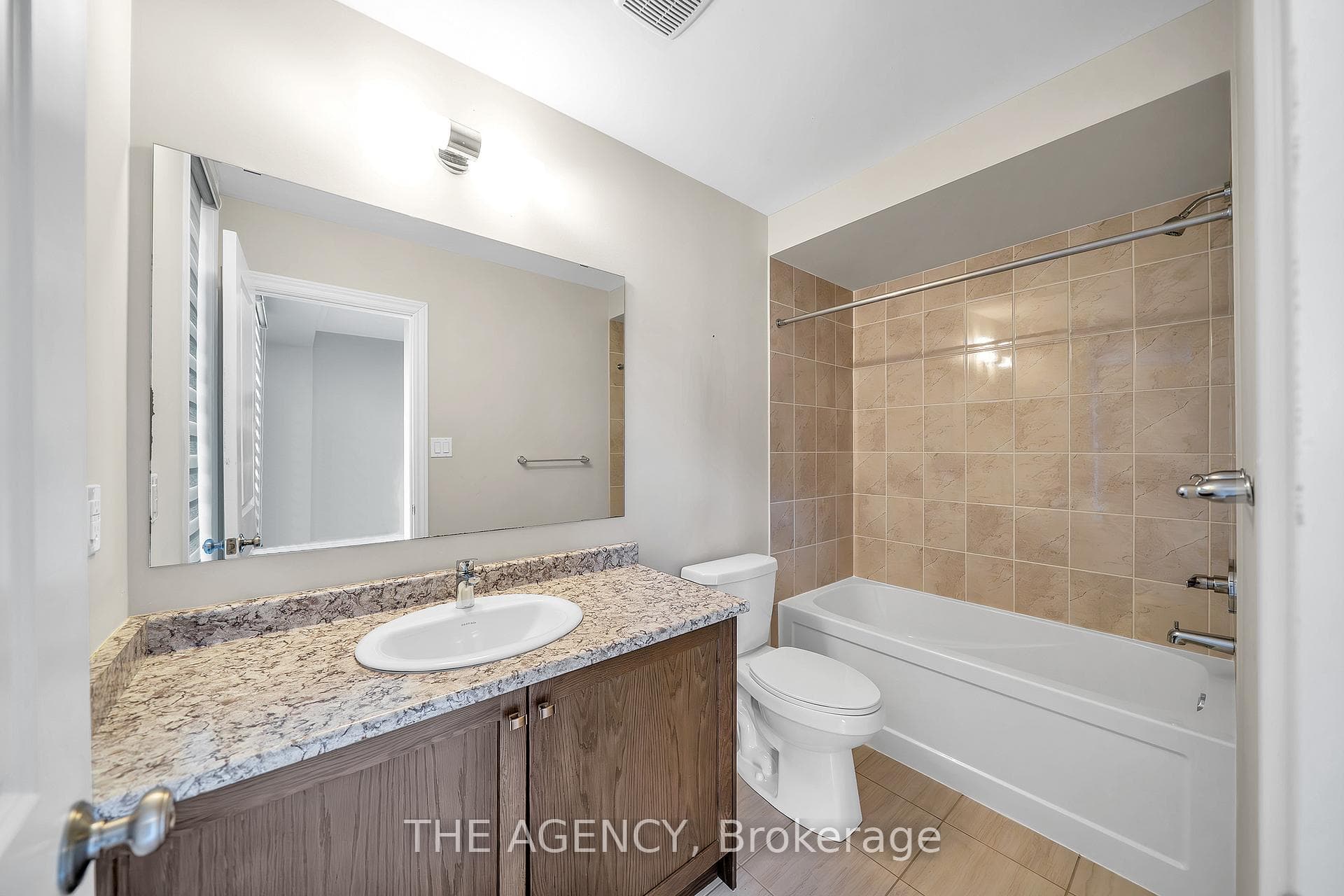 56 Douet Lane photo 27