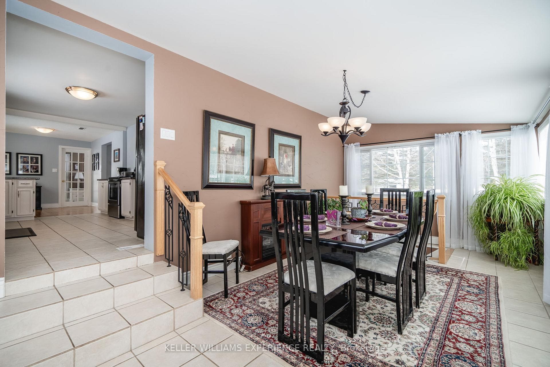 3514 PENETANGUISHENE Road photo 22