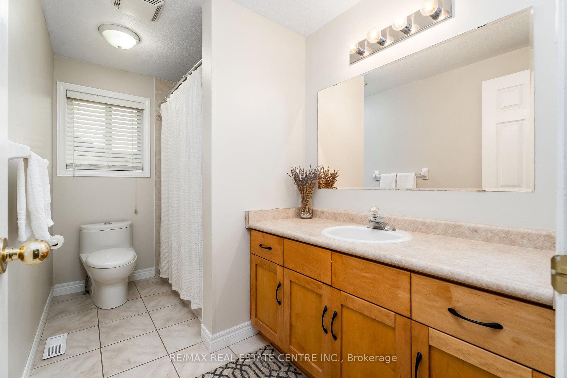 59 Beardmore Crescent photo 24