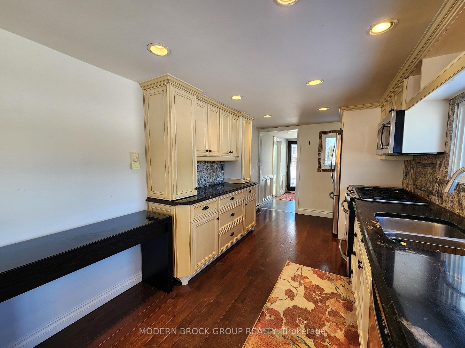 303 Lily Bay Drive photo 10