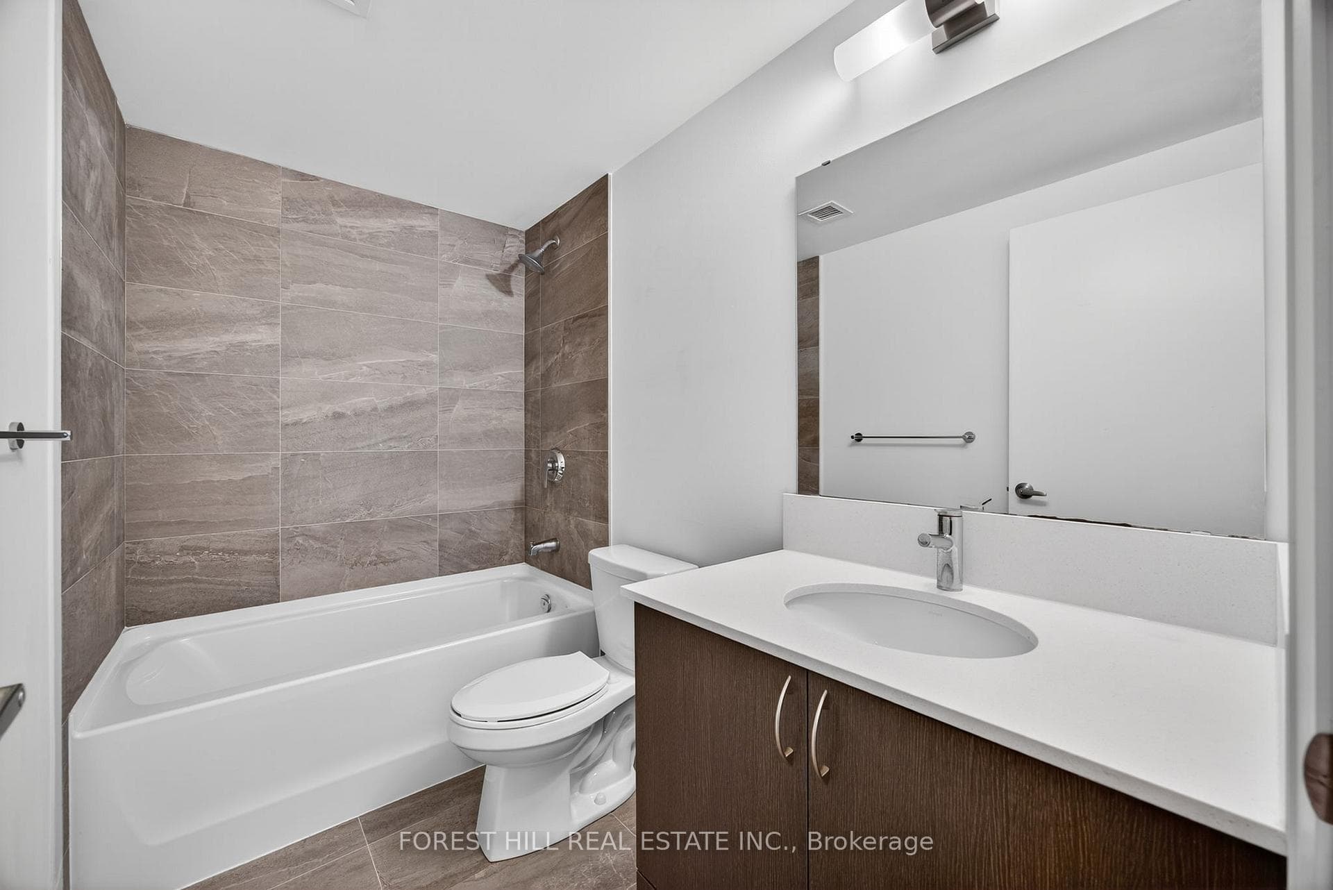 58 Lakeside Terrace Unit 305 photo 19