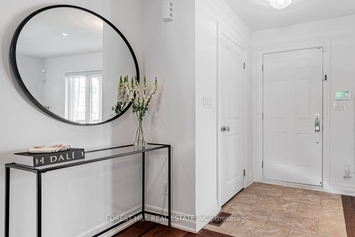 371 Nairn Avenue photo 2