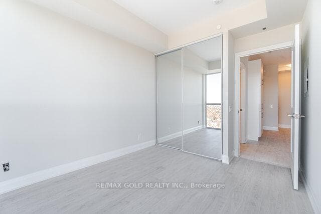 15 Lynch Street Unit 1601 photo 20