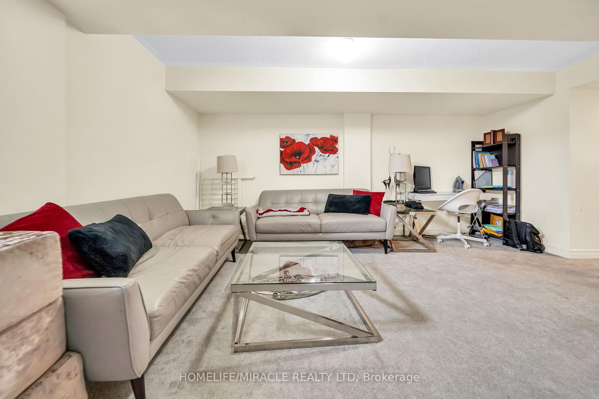 1195 Kettering Drive photo 31