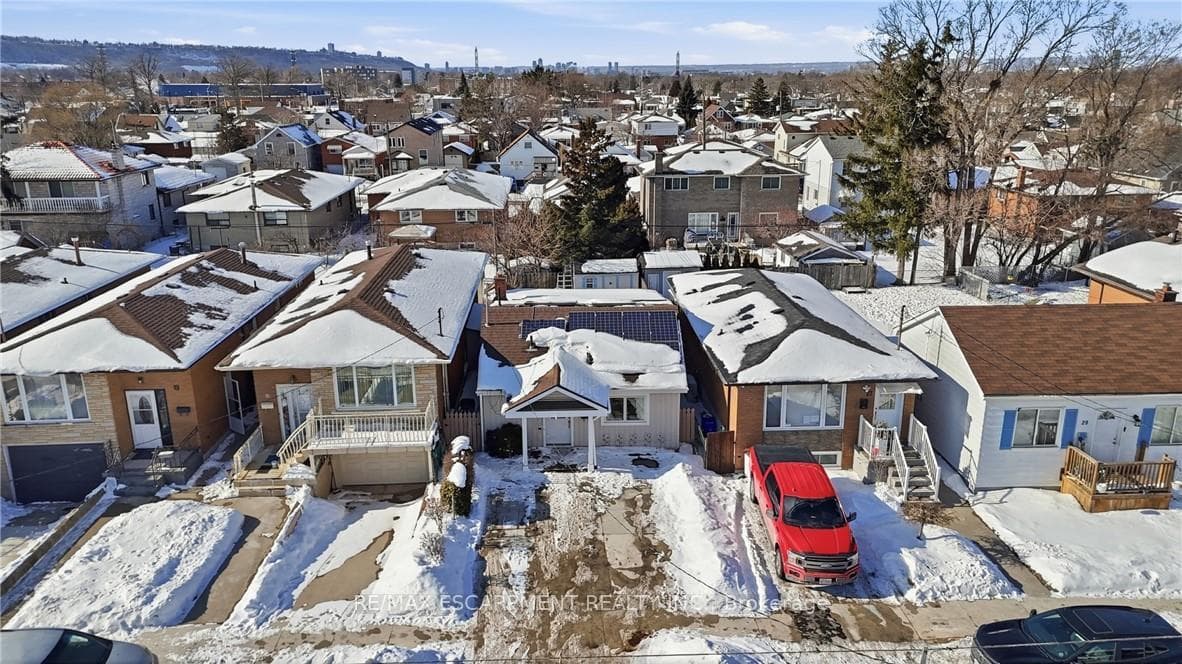 25 Delena Avenue photo 37