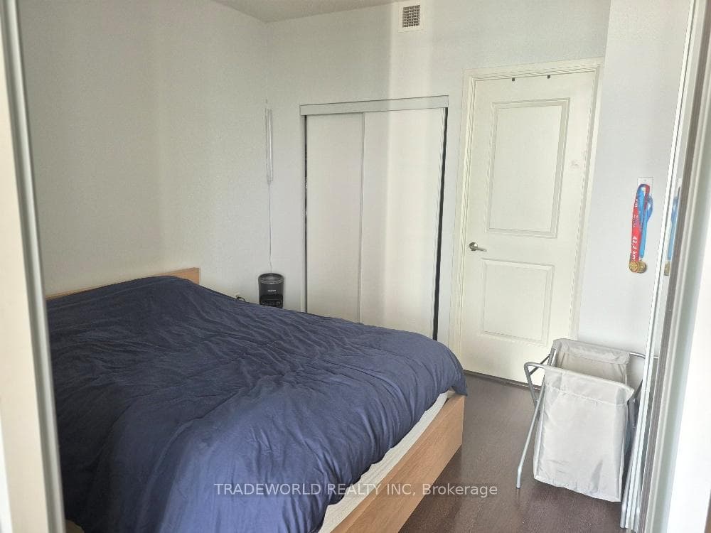 23 Sheppard Avenue Unit 1902 photo 13