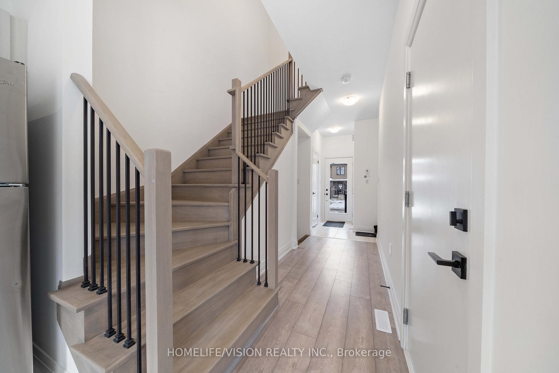151 Gateland Drive photo 9