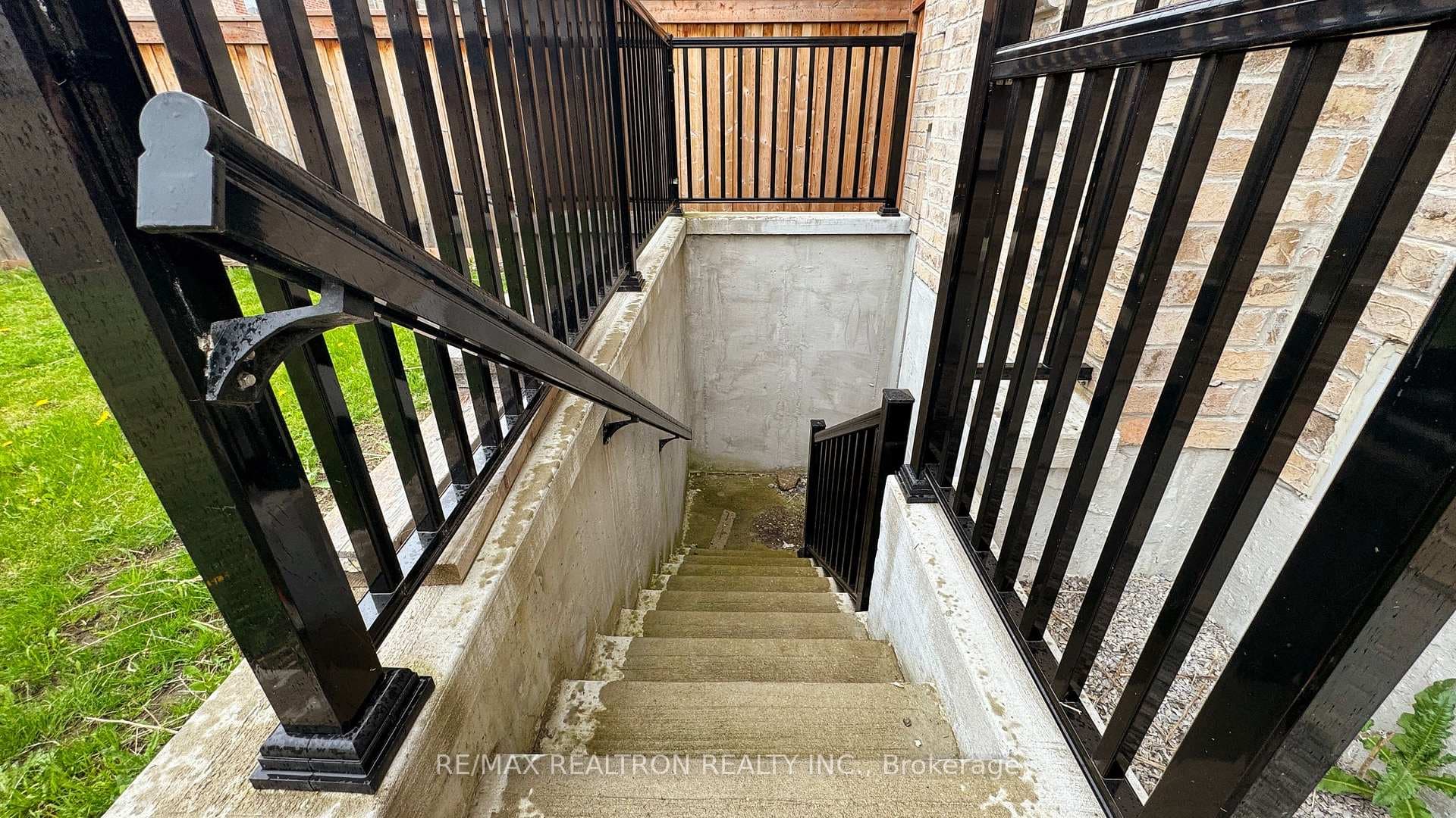 56 Jake Smith Way photo 40