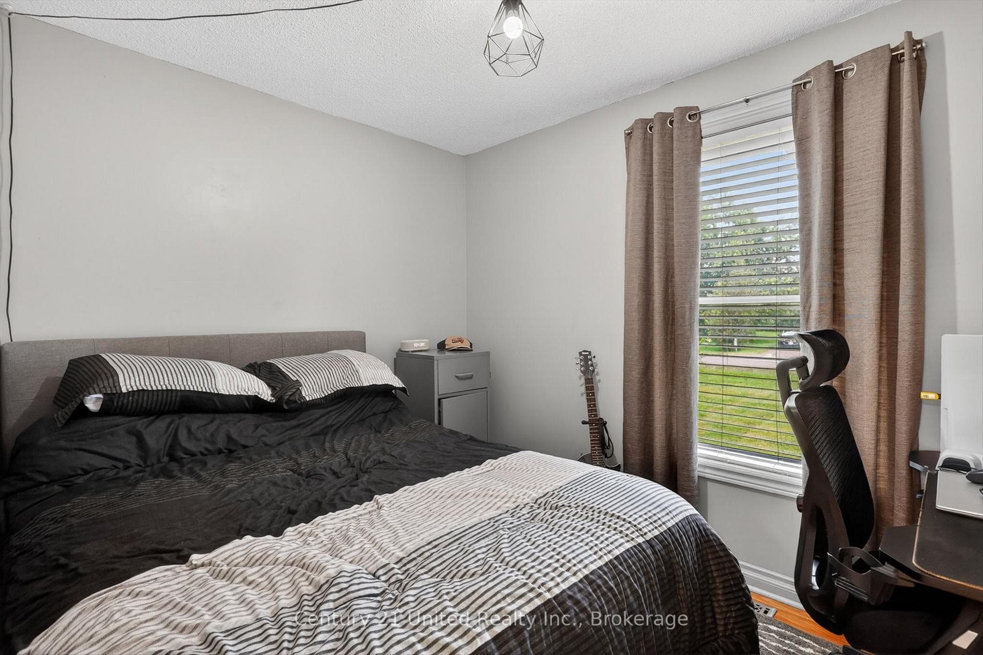12 Emily Court photo 22