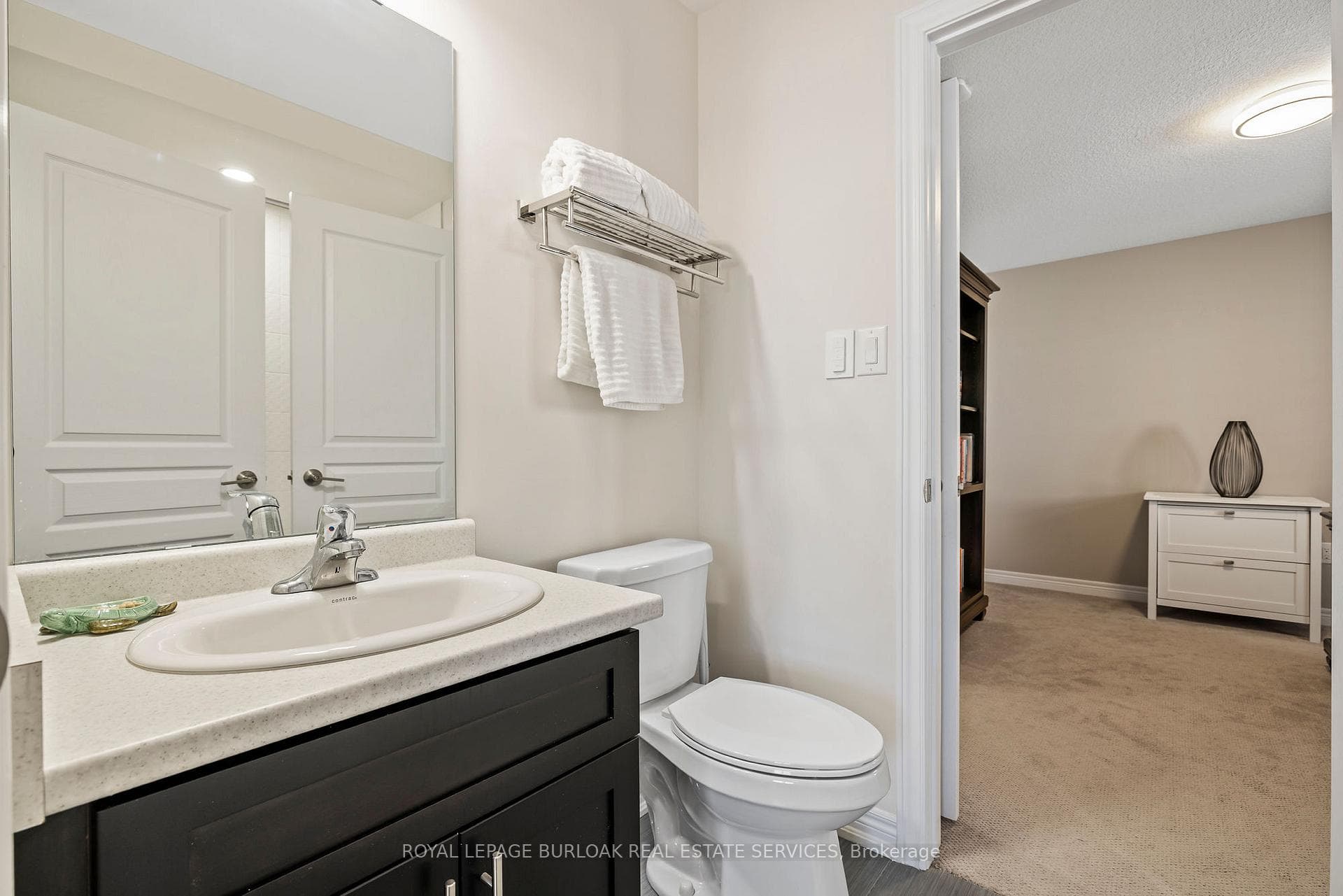 92 Cutts Crescent photo 26