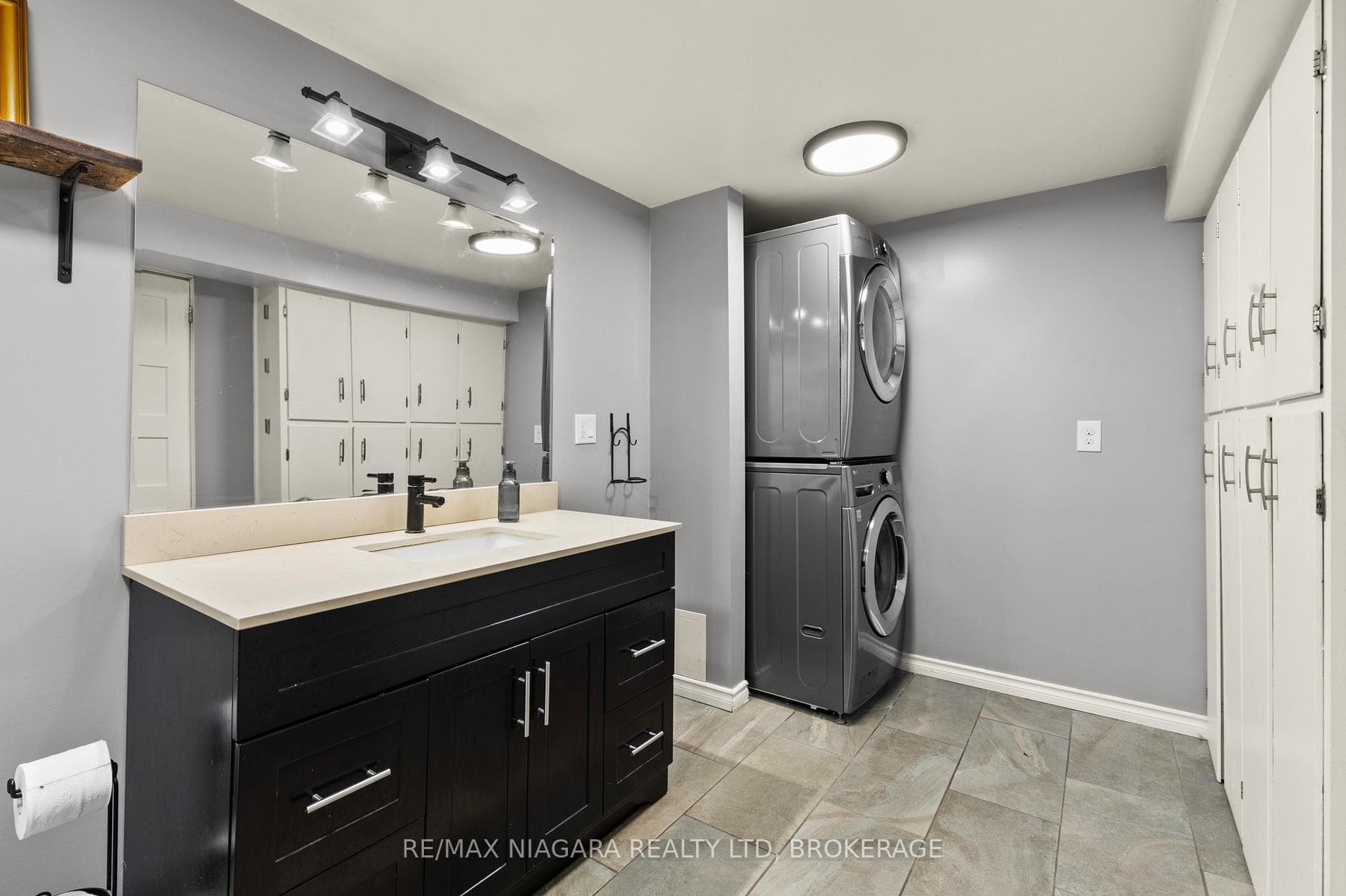 10408 Lakeshore Road photo 29