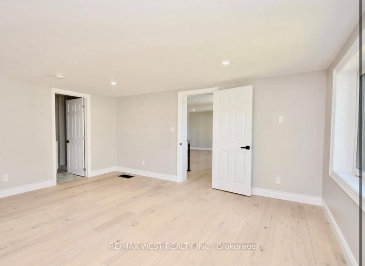 159 Cedar Island Road photo 41