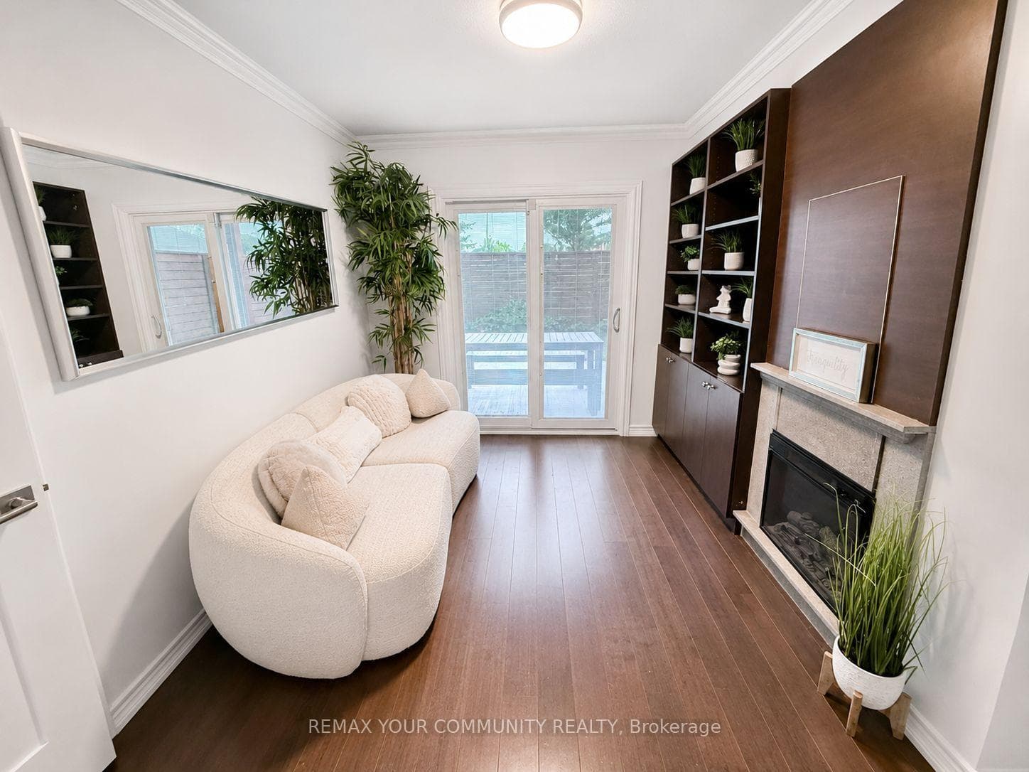 40 Tania Crescent photo 2