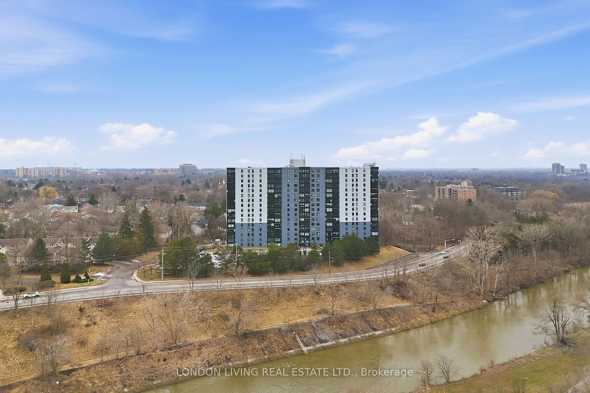 45 Pond Mills Road Unit 709 photo 37