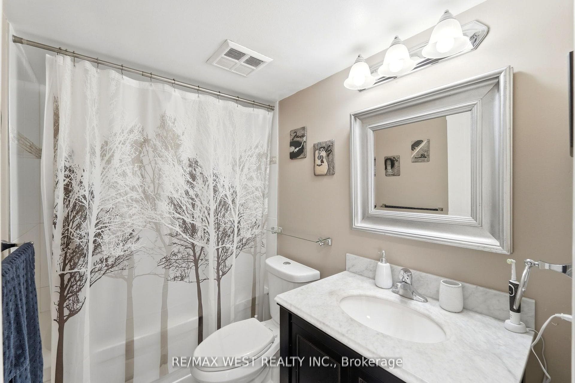 81 Scott Street Unit 808 photo 7