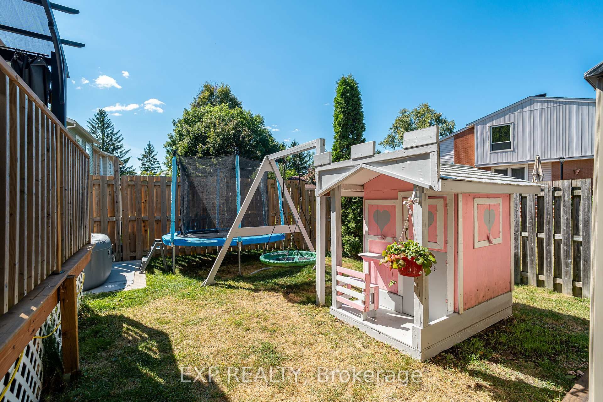 66 Malvern Drive photo 38
