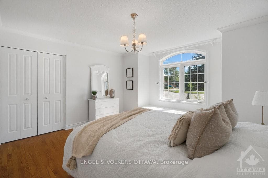 6 CARBERY Drive photo 20