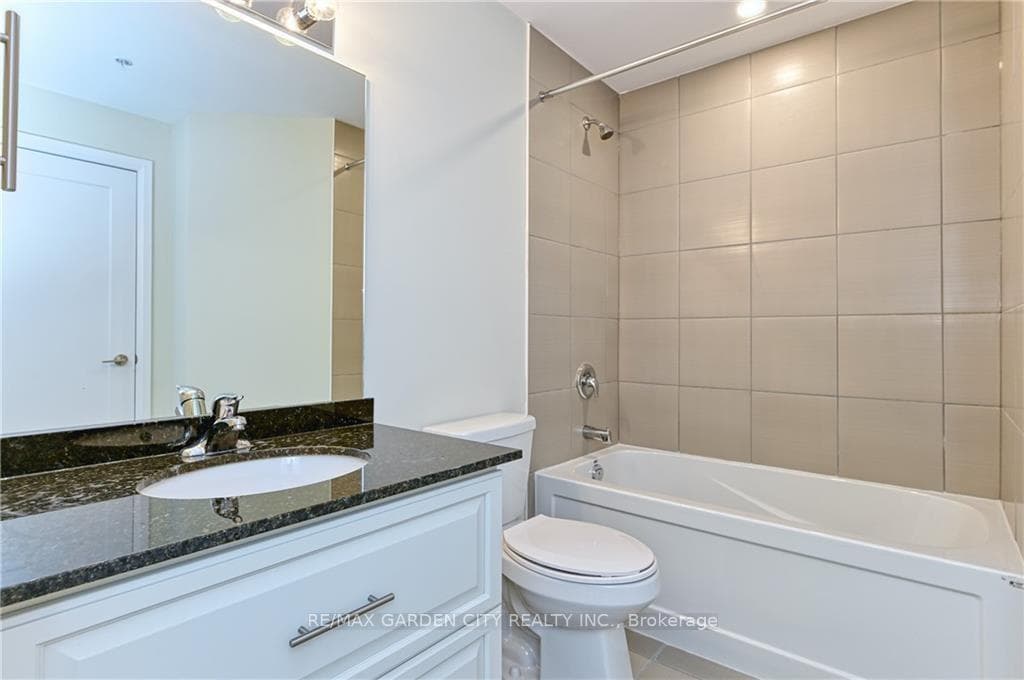 16 Concord Place Unit 320 photo 8