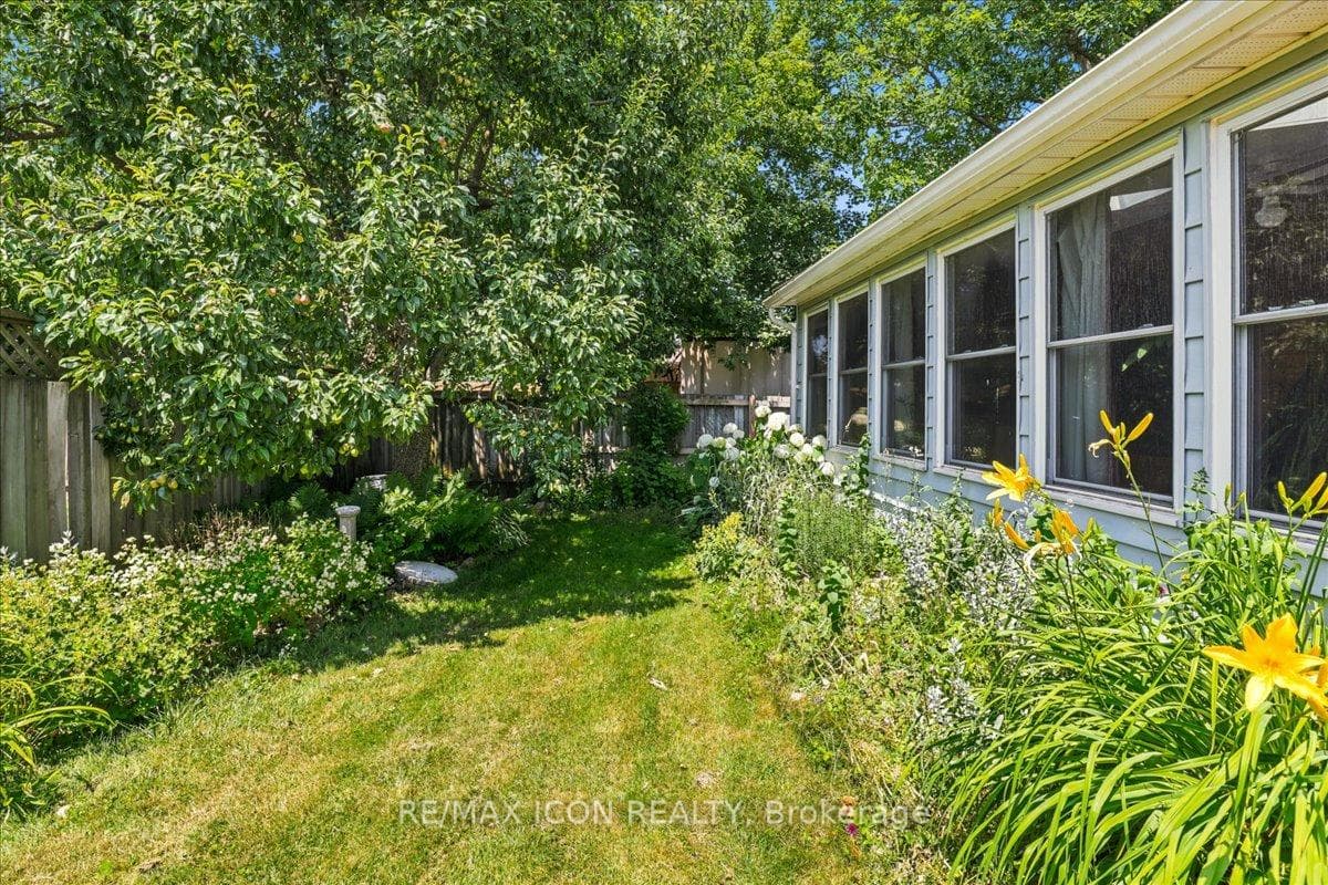 90 James Street photo 46