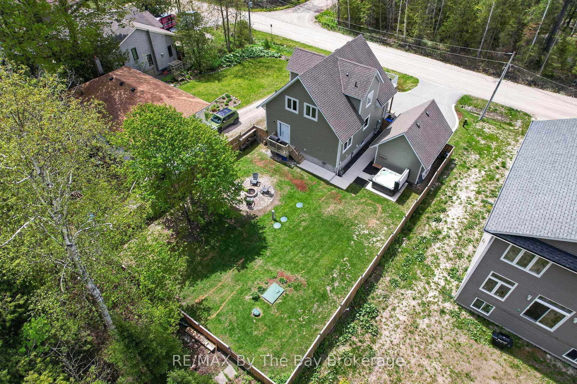 17 Elizabeth Avenue photo 41