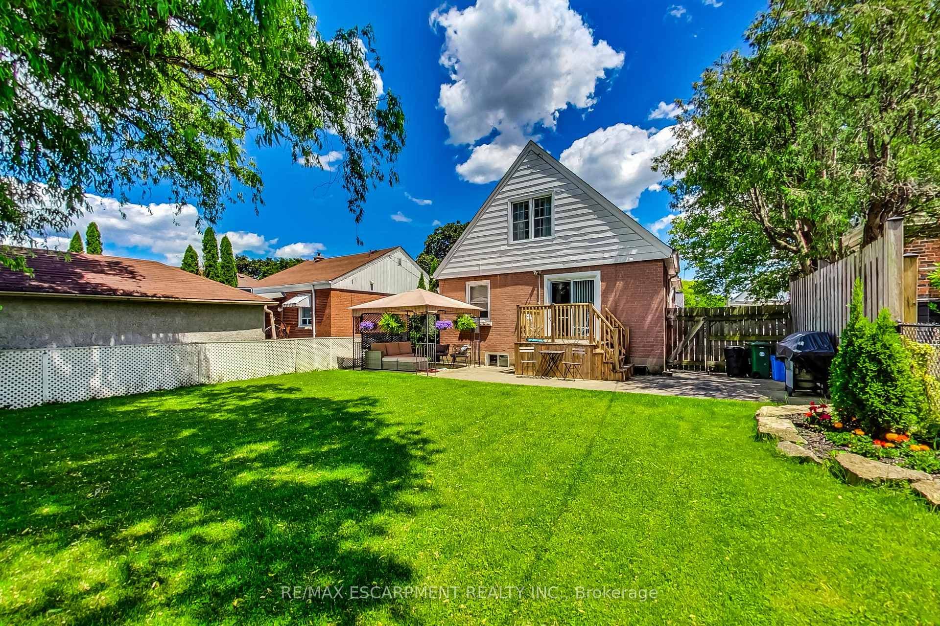 138 Adair Avenue photo 39