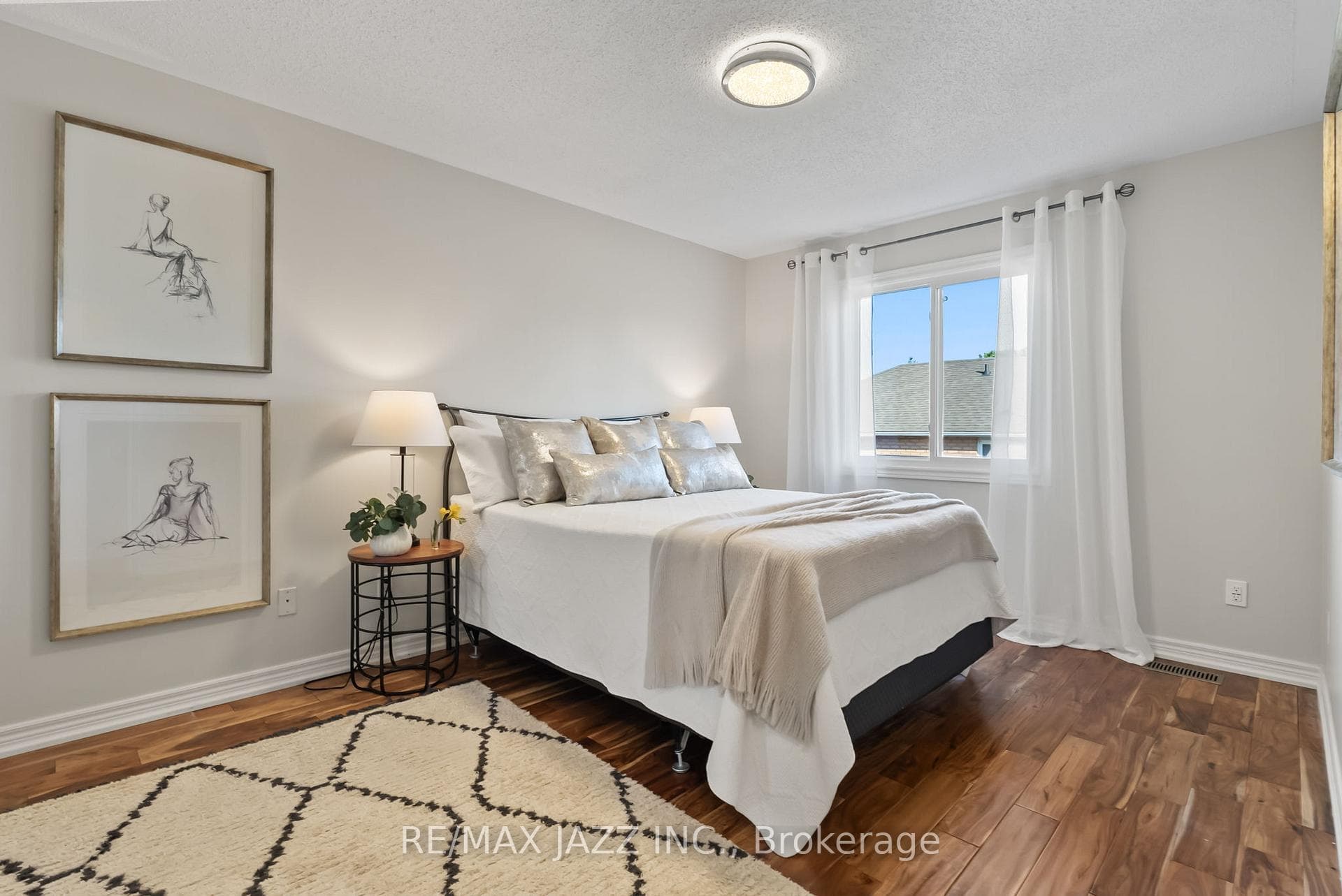 7 Daiseyfield Avenue photo 16