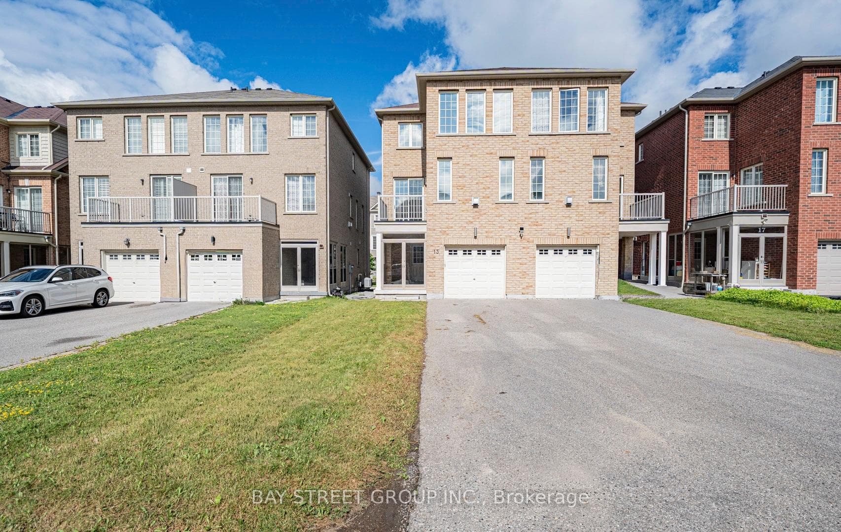 13 Highbury Court photo 6