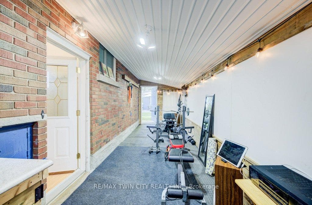 18 Hilltop Drive photo 45