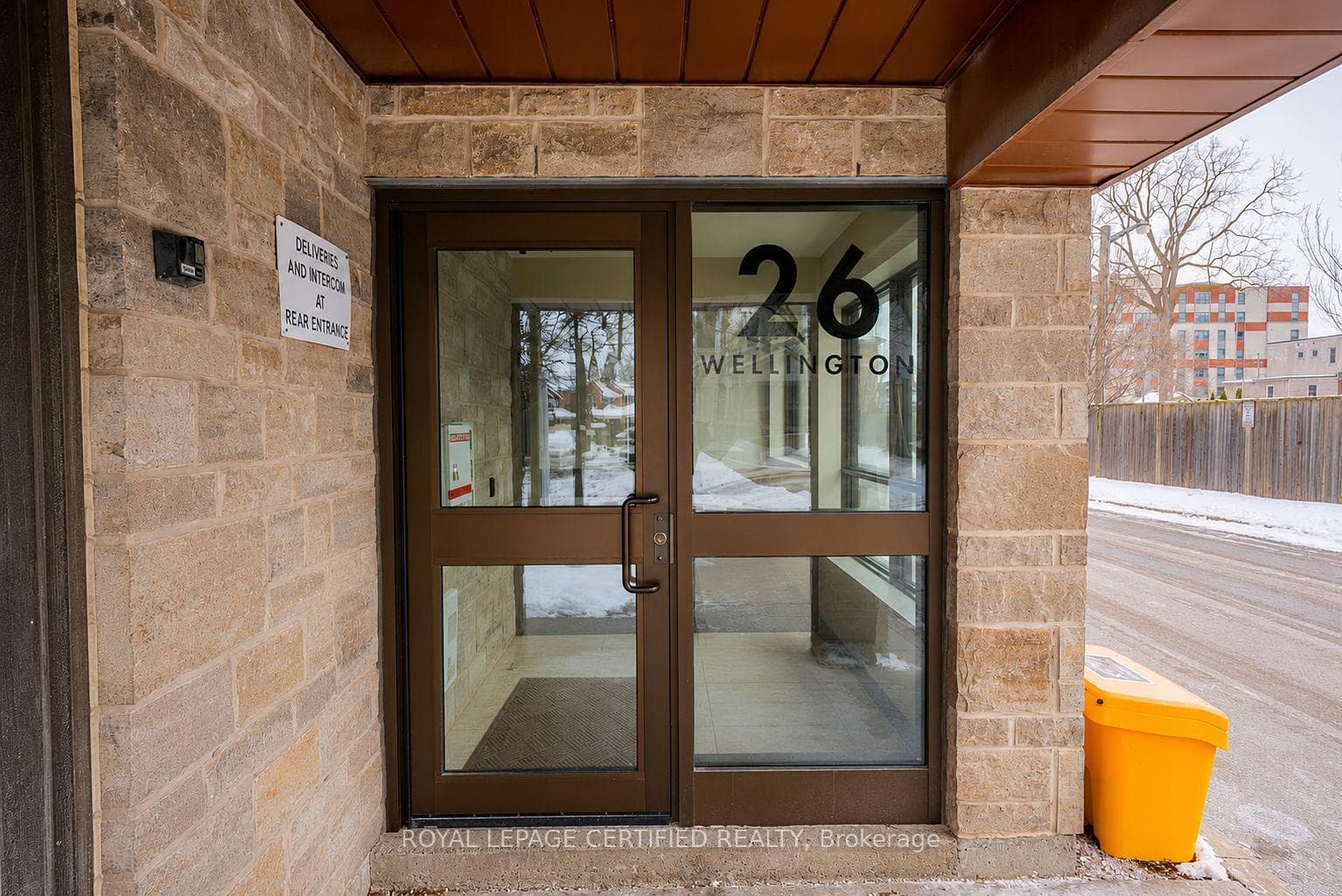 26 Wellington Street Unit 205 photo 4