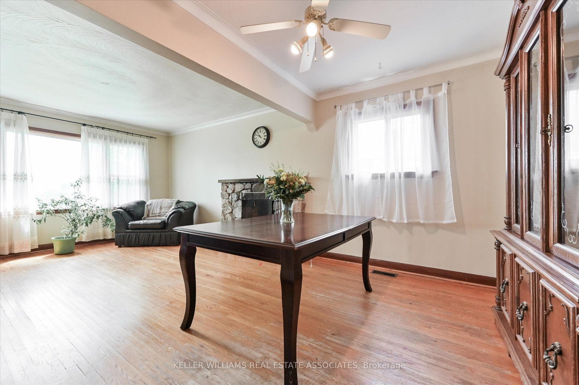 34 Shier Drive photo 10