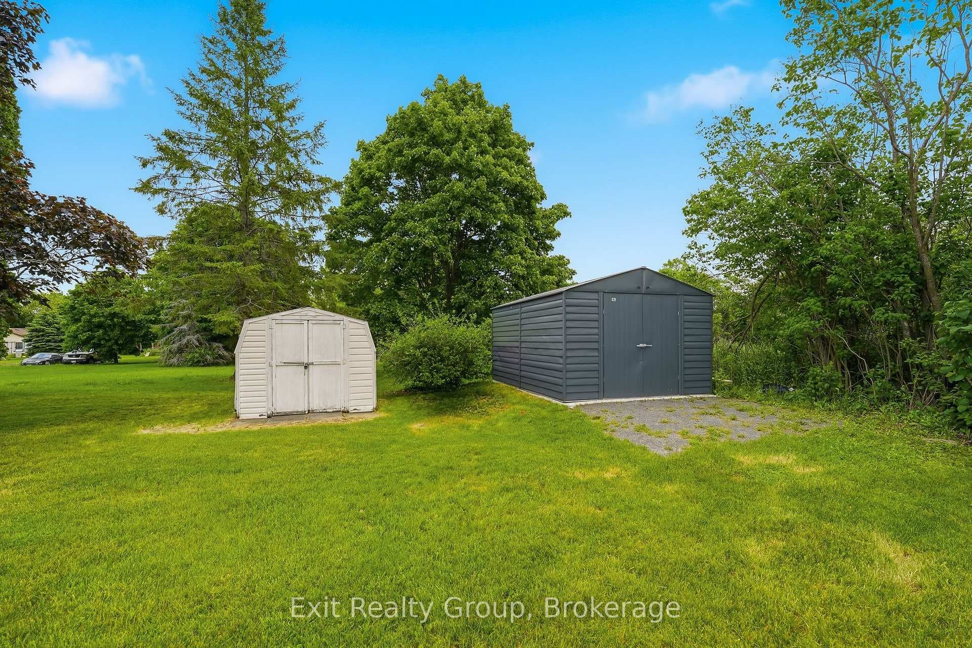 710 Harmony Road photo 39