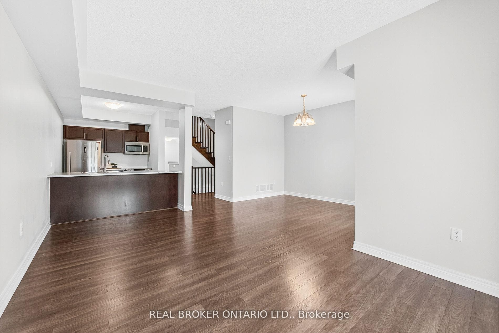 7 Ladybell Lane photo 5