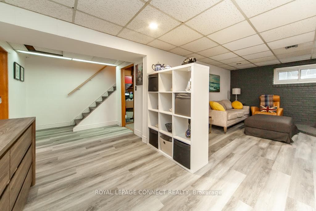 878 Sanok Drive photo 29