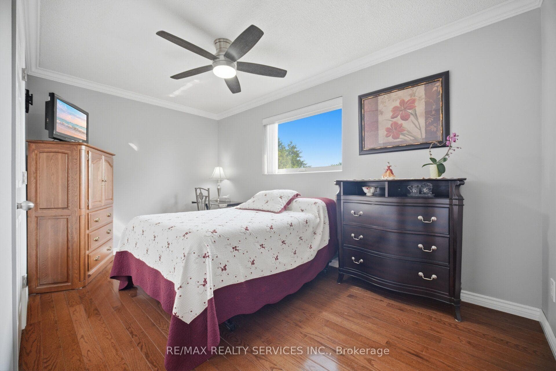 20 Malcolm Crescent photo 16