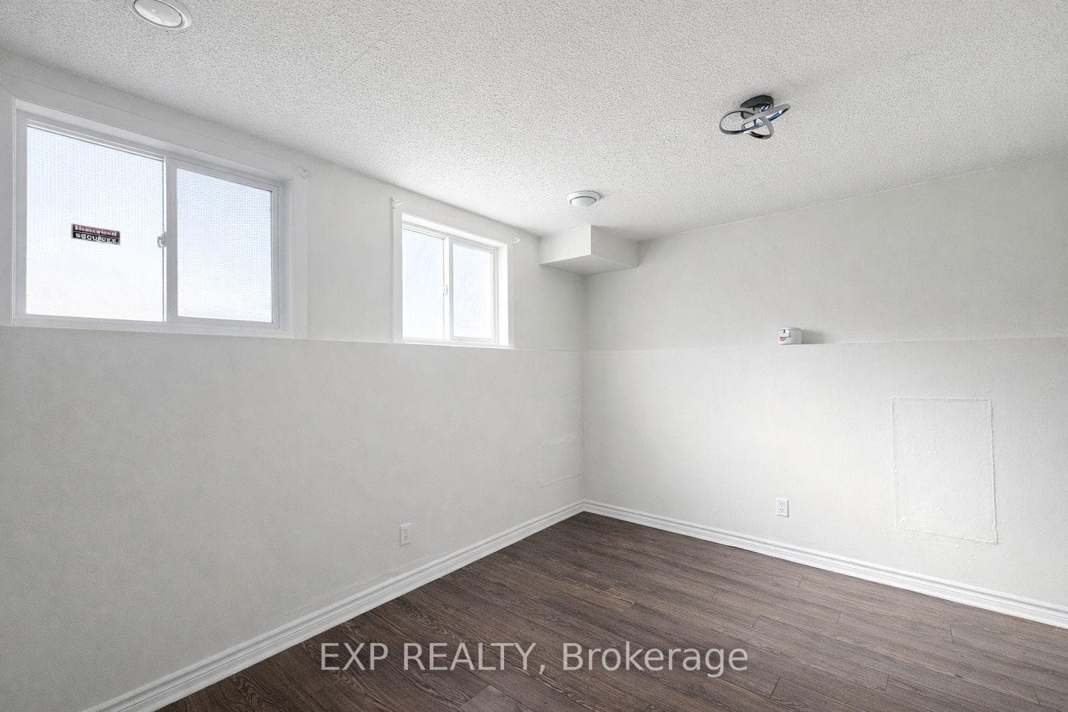 11C Sonnet Crescent photo 17