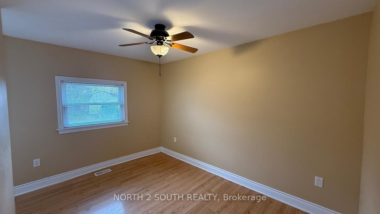 1125 Shore Acres Drive photo 13