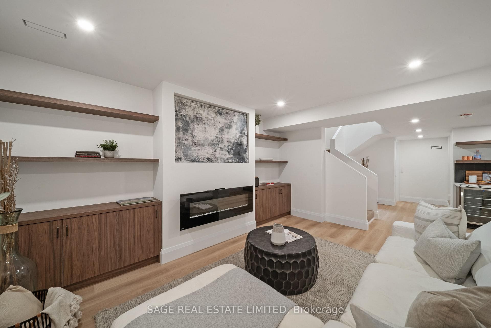 116 Lee Avenue photo 38