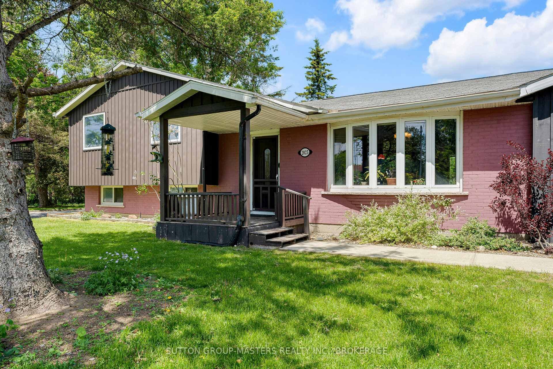 2025 Cole Hill Road photo 3