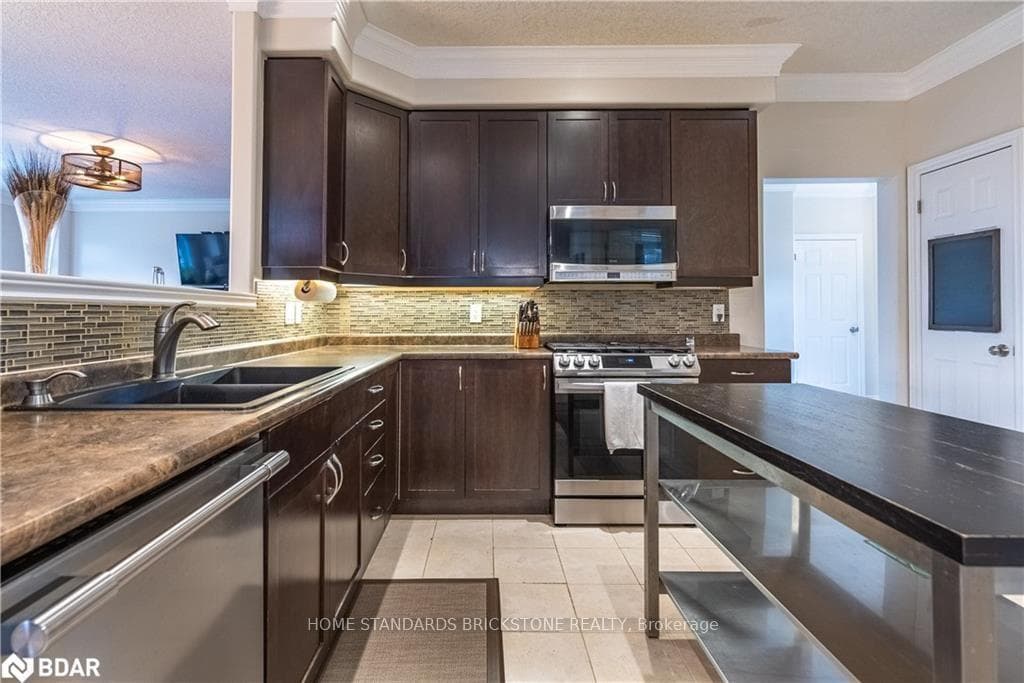 53 Graihawk Drive photo 3