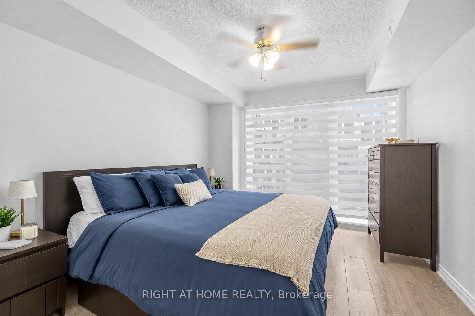 65 George Appleton Way Unit 2085 photo 13