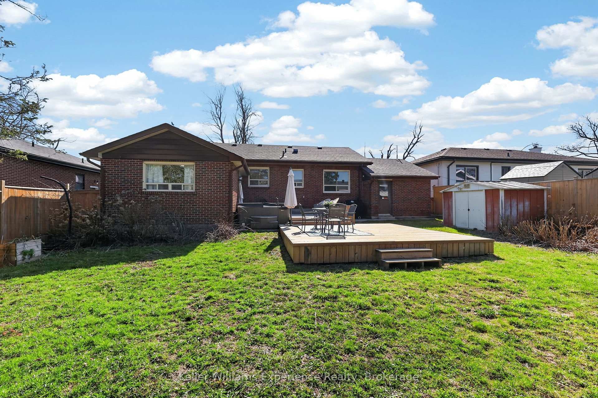 106 Nelson Street photo 40