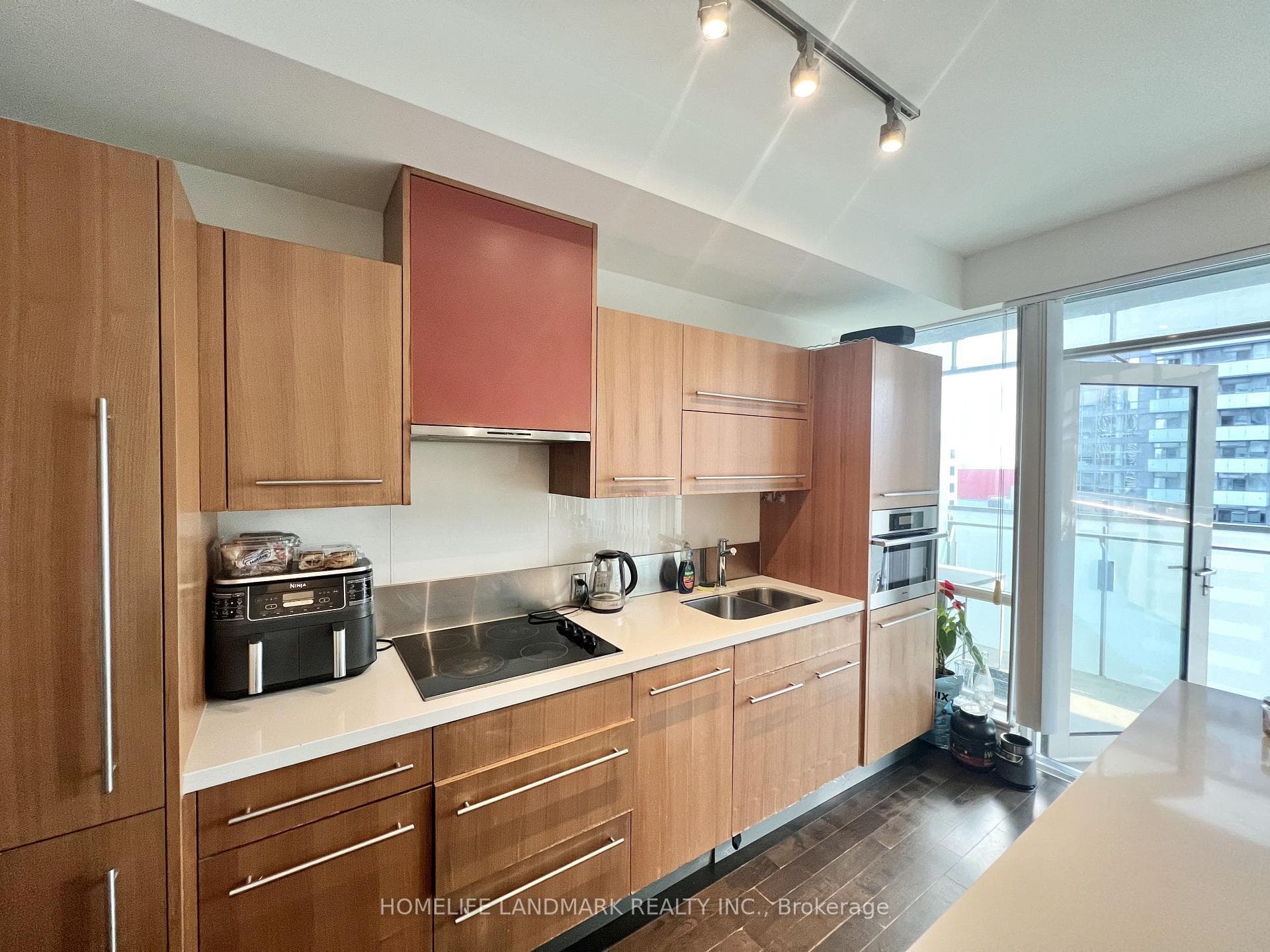 80 John Street Unit 2202 photo 8