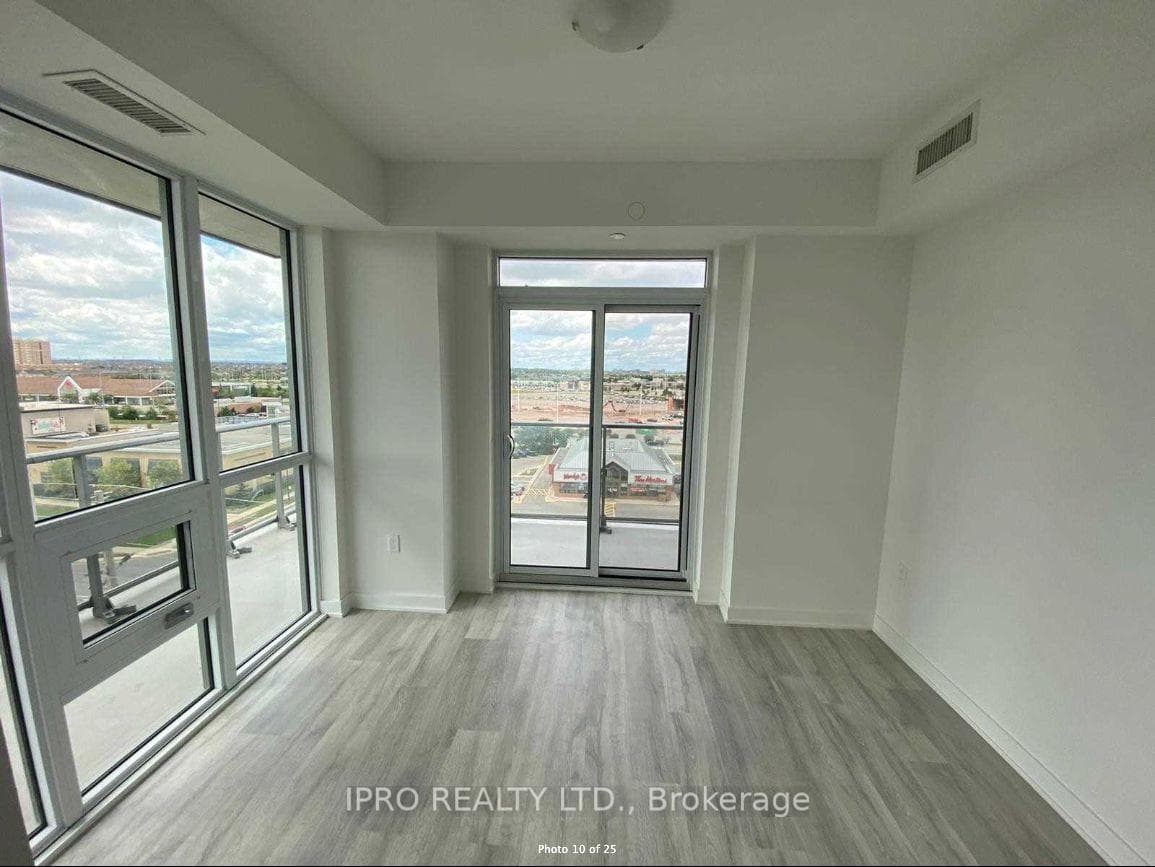 4677 Glen Erin Drive Unit 709 photo 8
