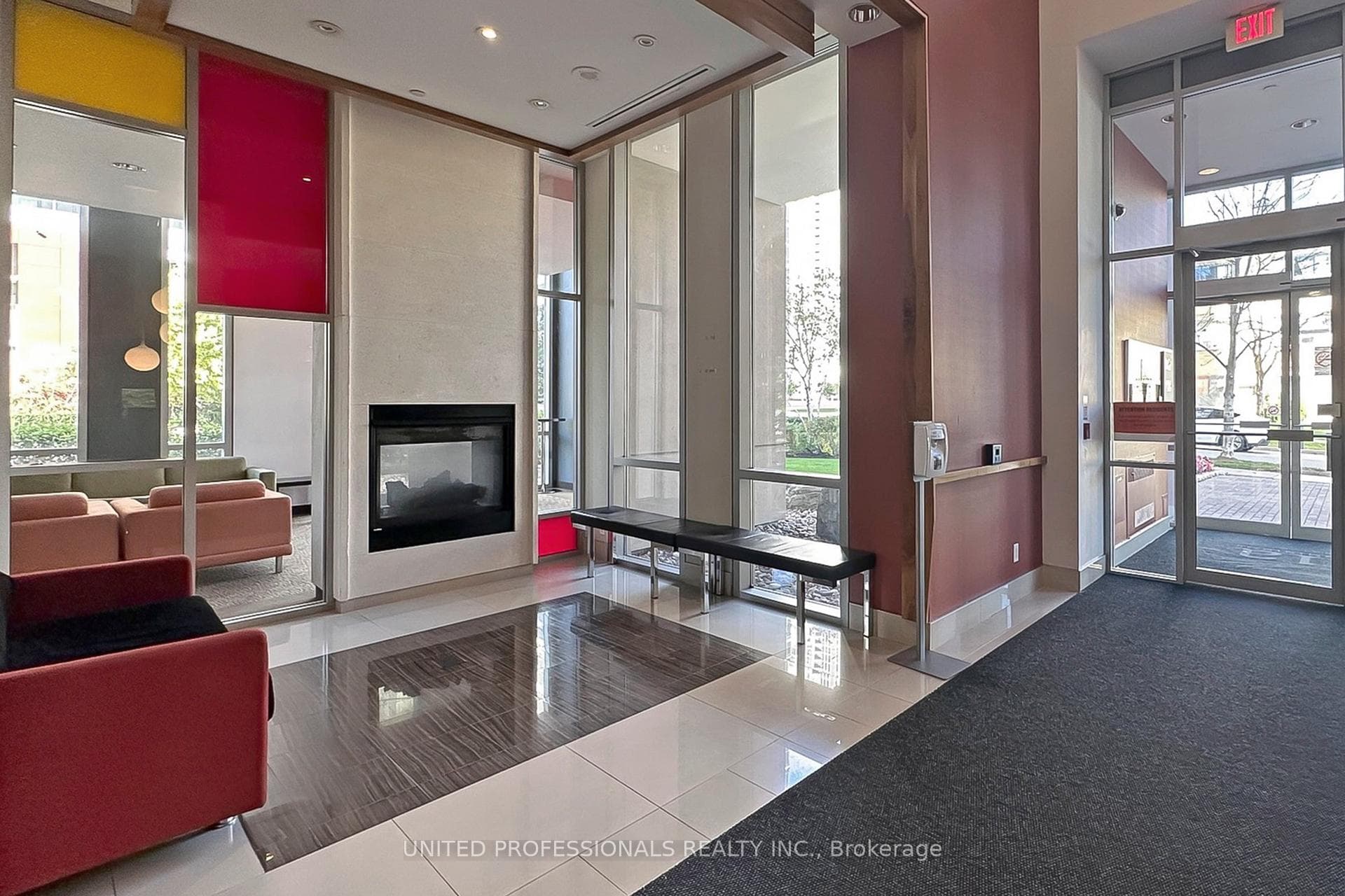 30 Canterbury Place Unit 1507 photo 4