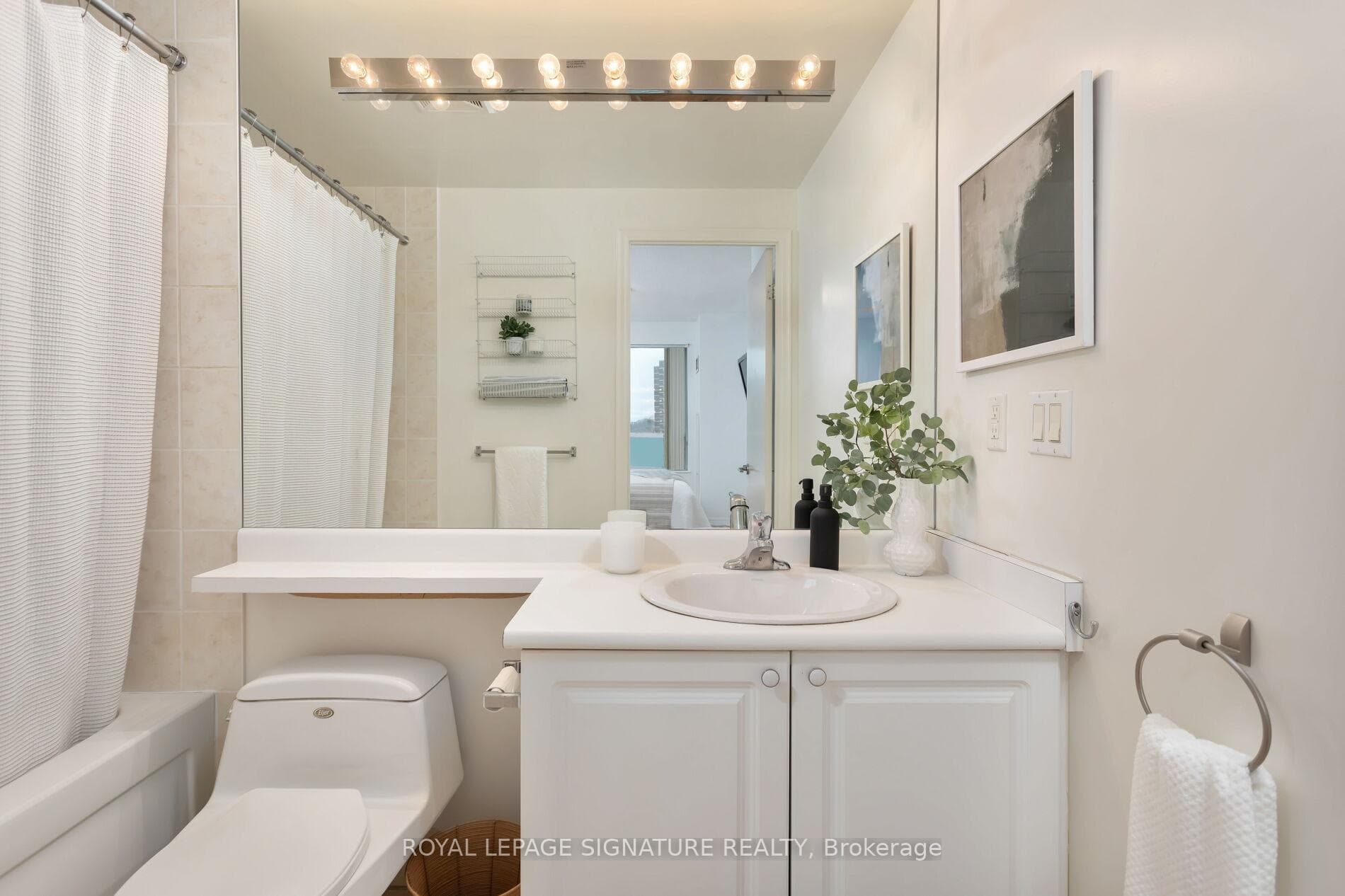 38 Fontenay Court Unit 1209 photo 19