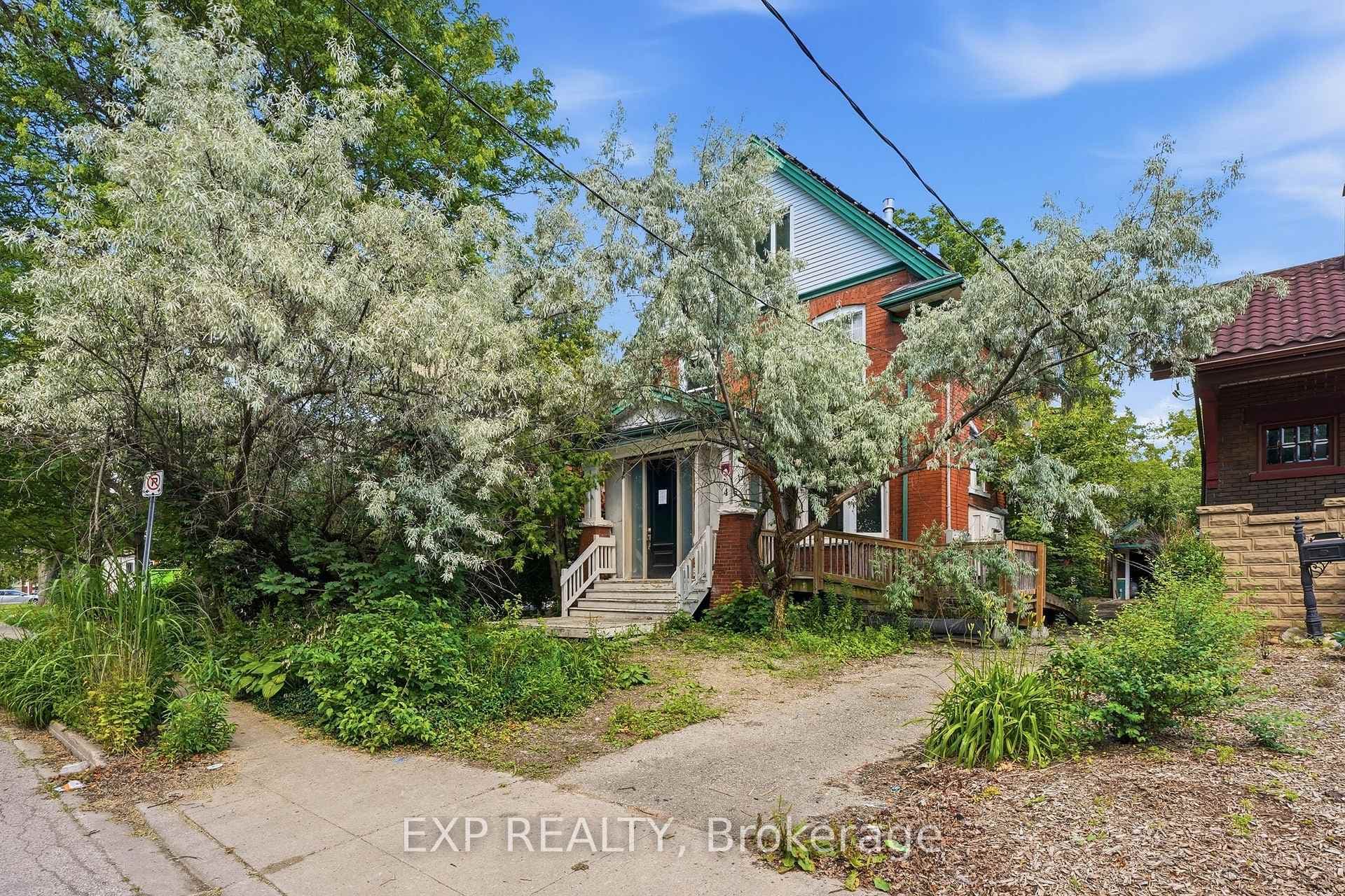 45 Pandora Avenue photo 13