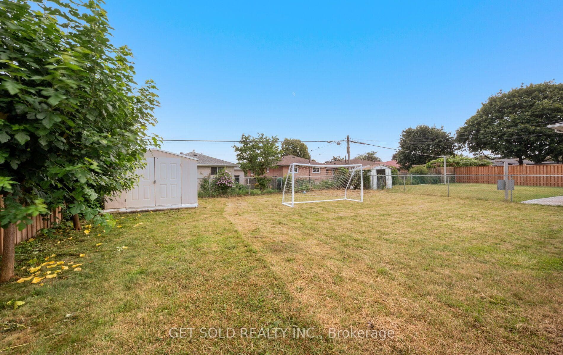 44 Mancroft Crescent photo 25