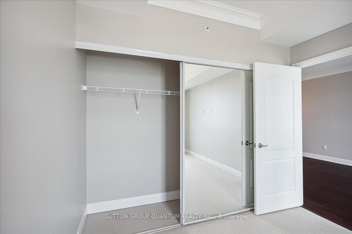 2480 Prince Michael Drive Unit 628 photo 23